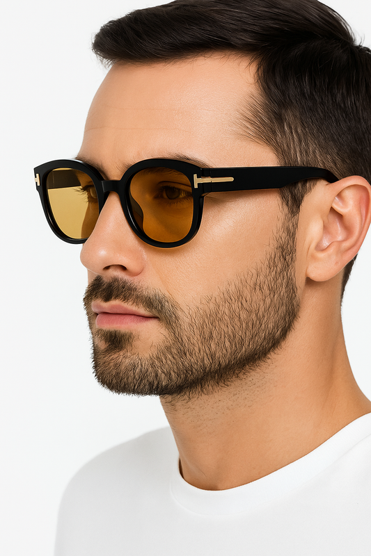 Lunettes ANGELO SYLLA – Monture Carrée Noir & Verres Ambrés