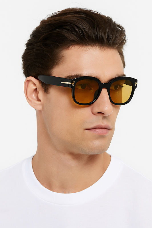 Lunettes ANGELO SYLLA – Monture Carrée Noir & Verres Ambrés
